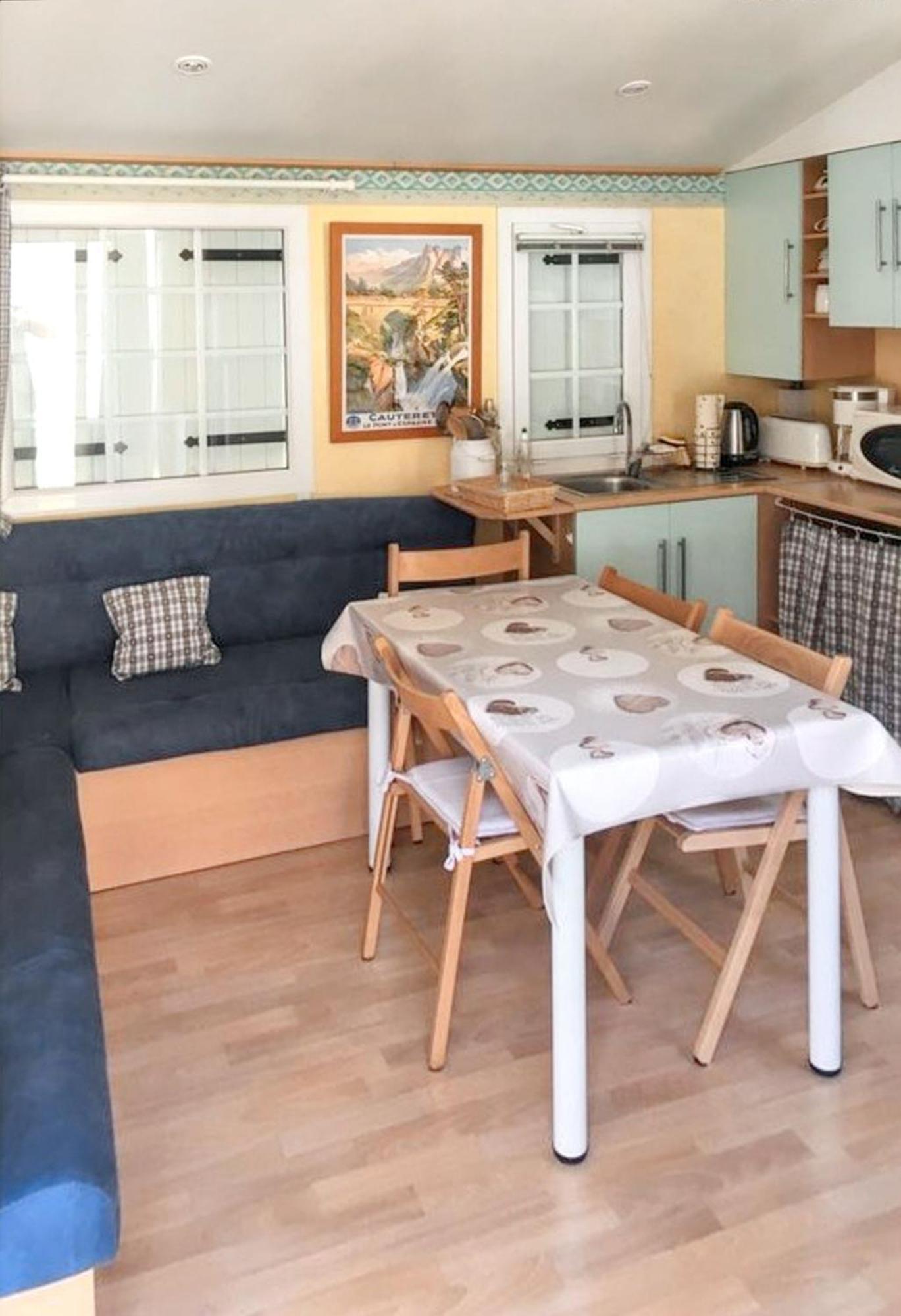 Bungalow Paisible A Каутерец Екстериор снимка